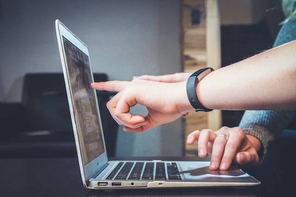 Comment trouver une formation en informatique adaptée à votre niveau et à vos objectifs